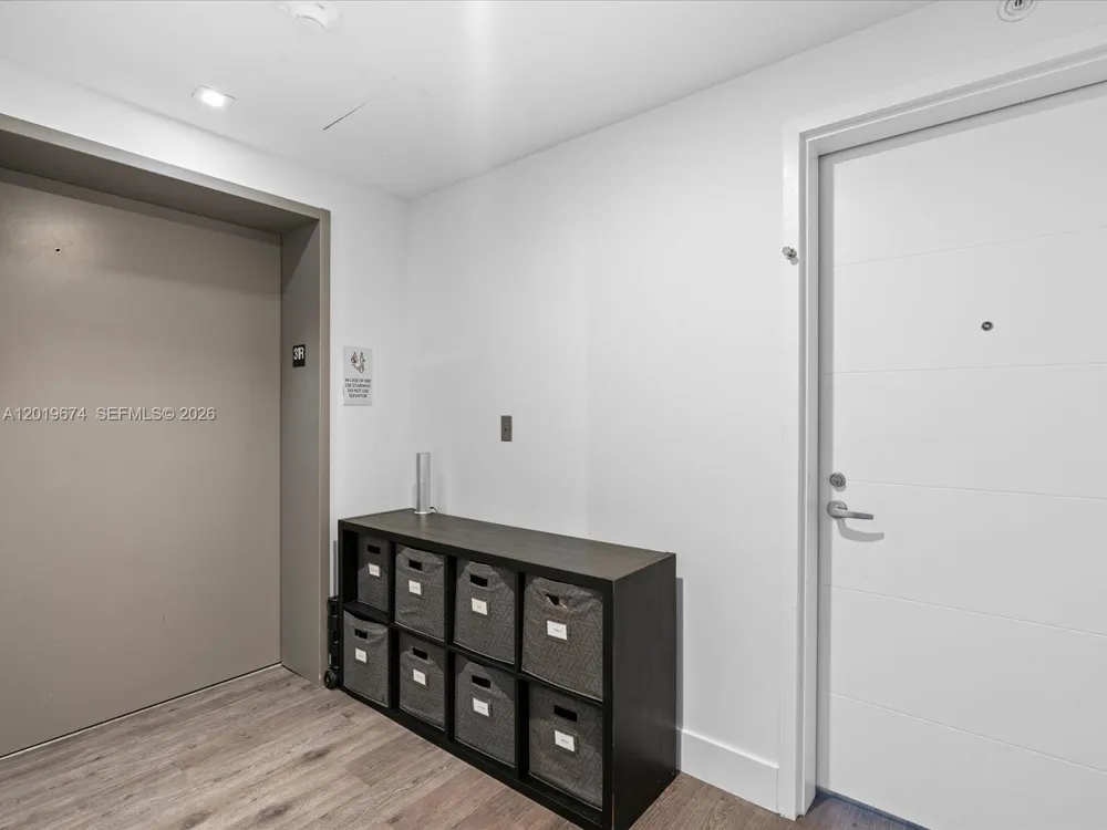 16385 Biscayne Blvd #3103 North Miami Beach, FL 33160