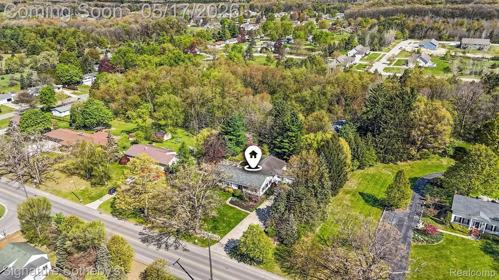 610 W Ellis Avenue Belding City, MI 48809