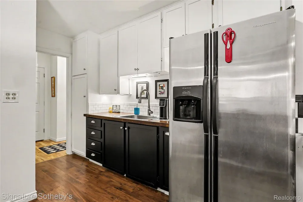 610 W Ellis Avenue Belding City, MI 48809