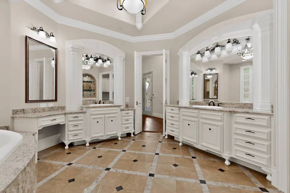 4424 Glenleigh Drive Dallas, TX 75220
