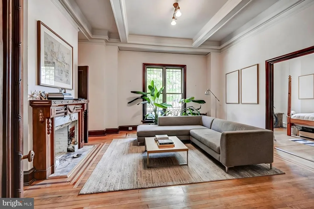 700 WASHINGTON PLACE #1B Baltimore, MD 21201