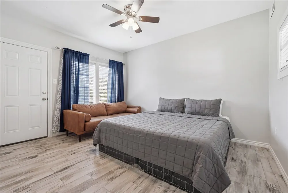 1059 S Mccampbell Street Aransas Pass, TX 78336