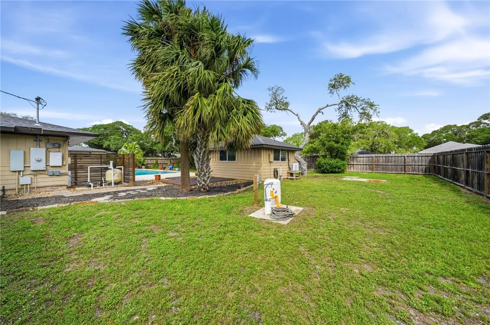 1059 S Mccampbell Street Aransas Pass, TX 78336