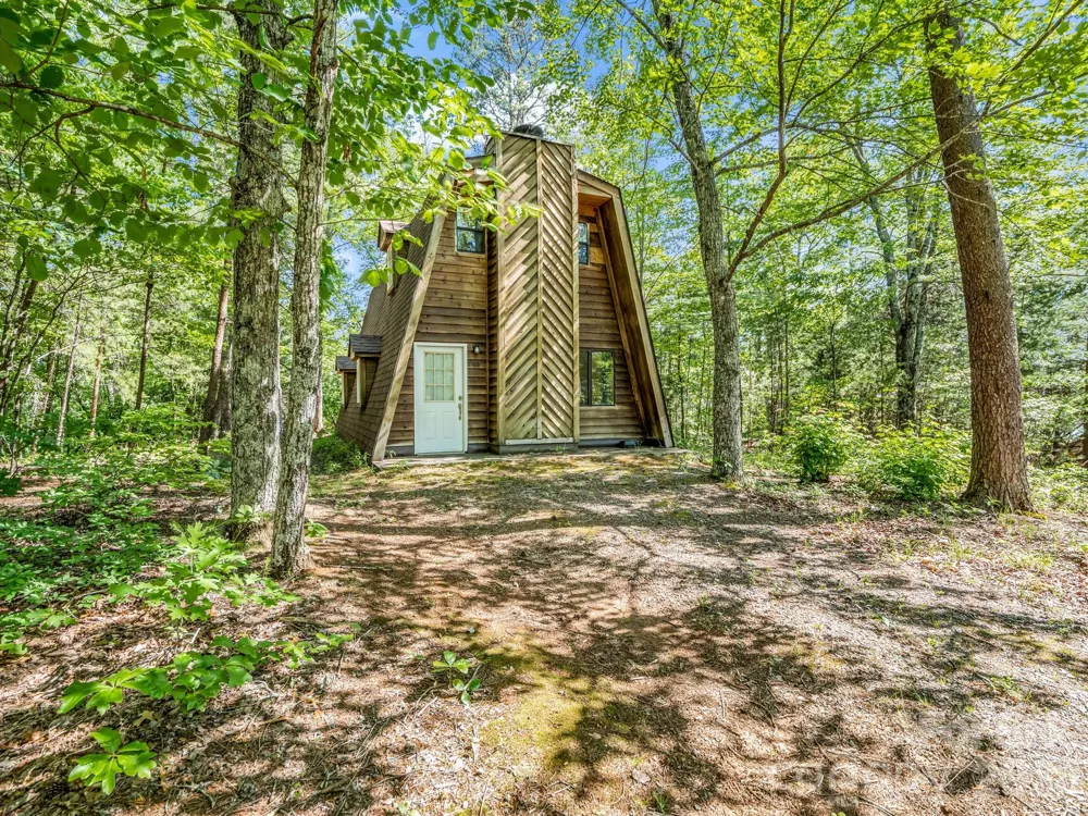 740 Justice Drive Lake Lure, NC 28746