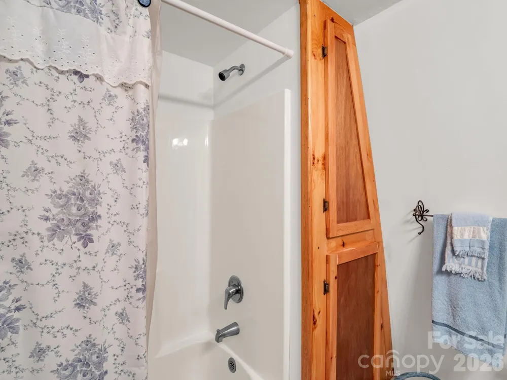 740 Justice Drive Lake Lure, NC 28746