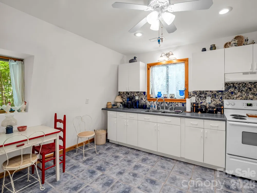 740 Justice Drive Lake Lure, NC 28746