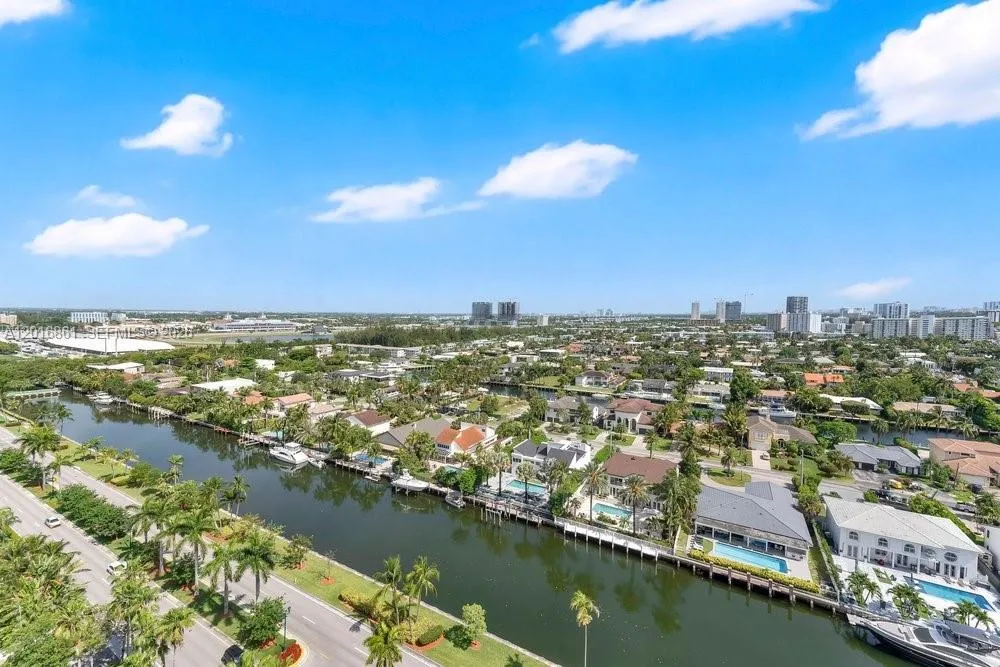 3600 Yacht Club Dr #1801 Aventura, FL 33180