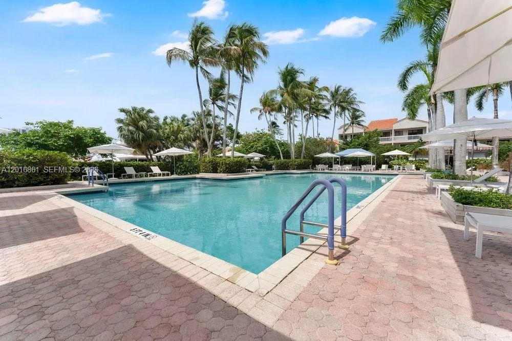 3600 Yacht Club Dr #1801 Aventura, FL 33180