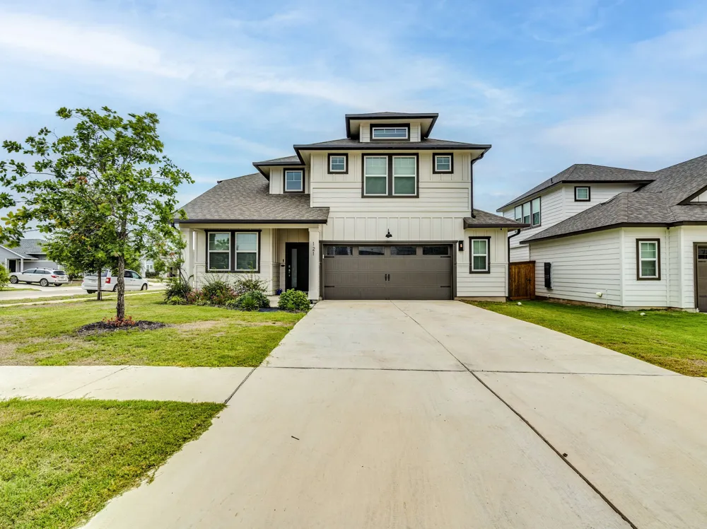 121 Camino Verde San Marcos, TX 78666