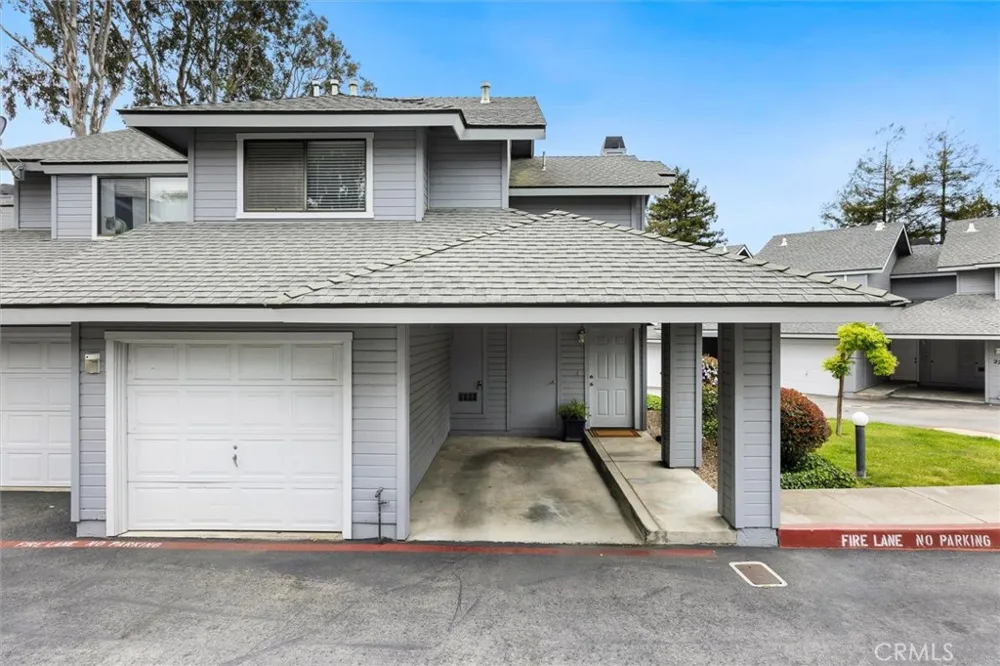 2221 King Court #40 San Luis Obispo, CA 93401
