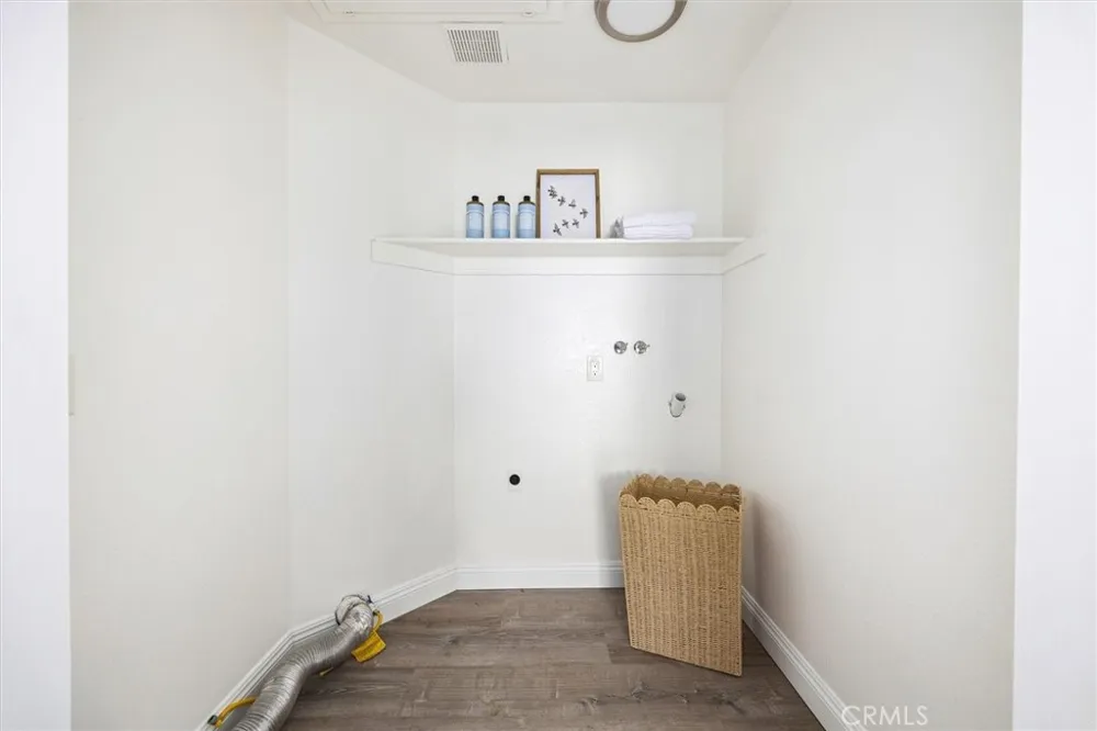 2221 King Court #40 San Luis Obispo, CA 93401