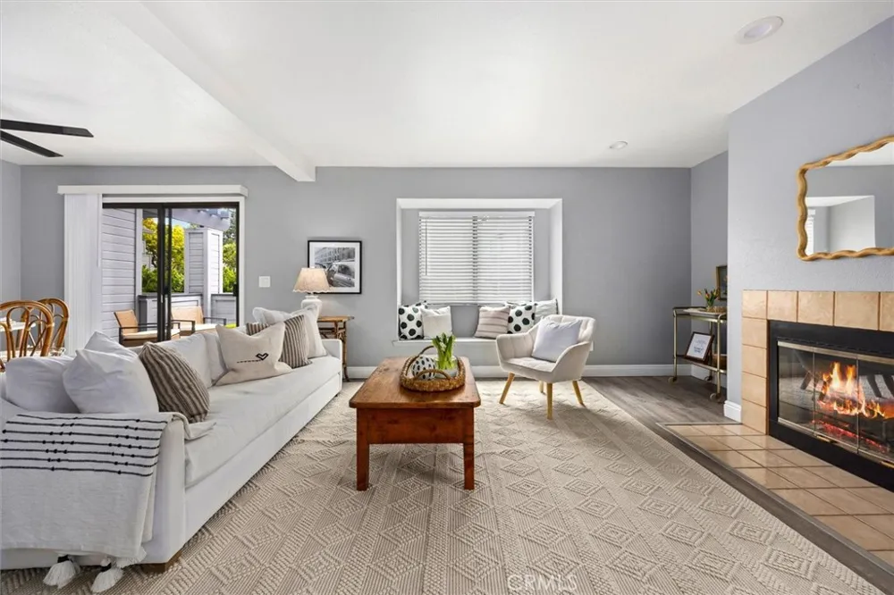 2221 King Court #40 San Luis Obispo, CA 93401