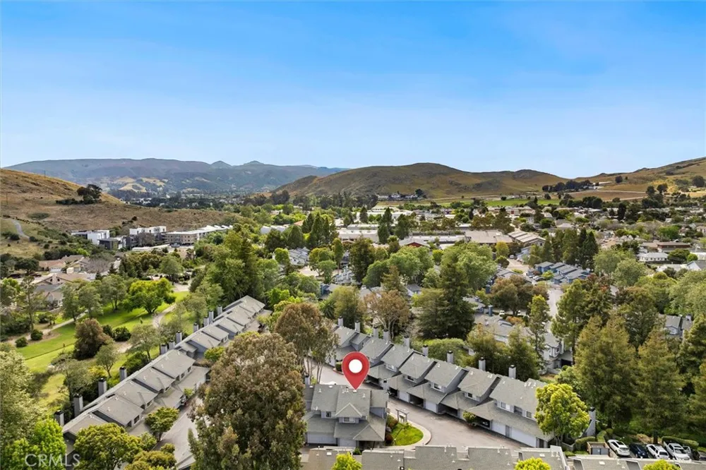 2221 King Court #40 San Luis Obispo, CA 93401