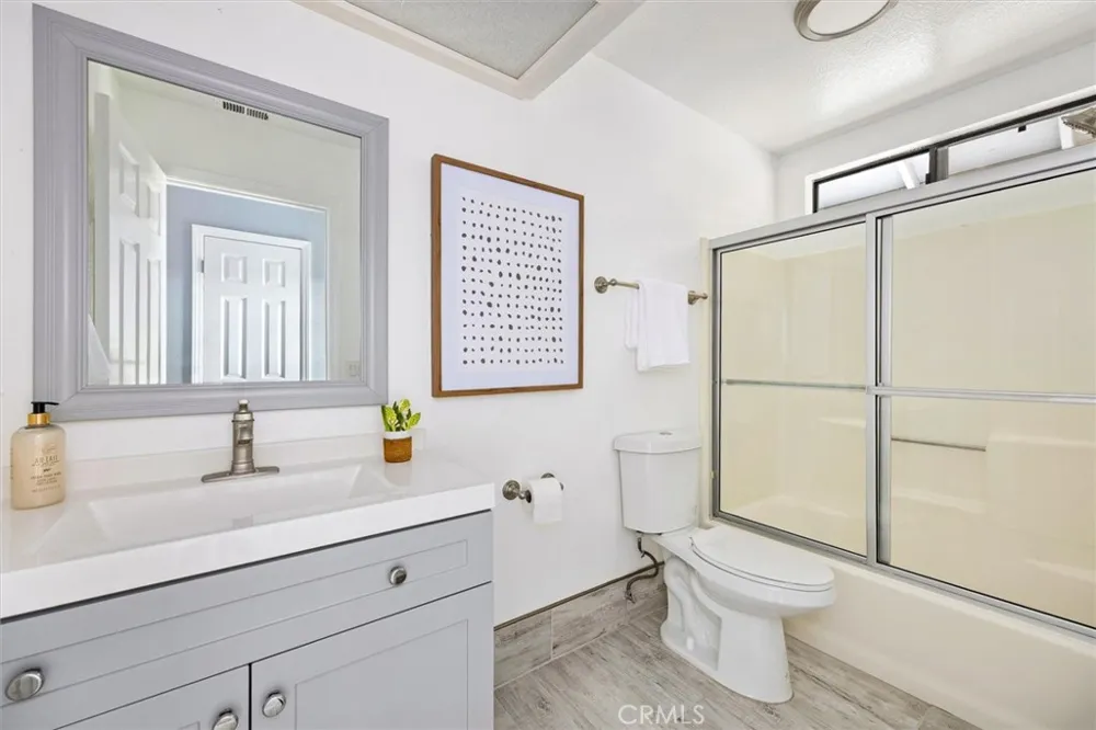 2221 King Court #40 San Luis Obispo, CA 93401