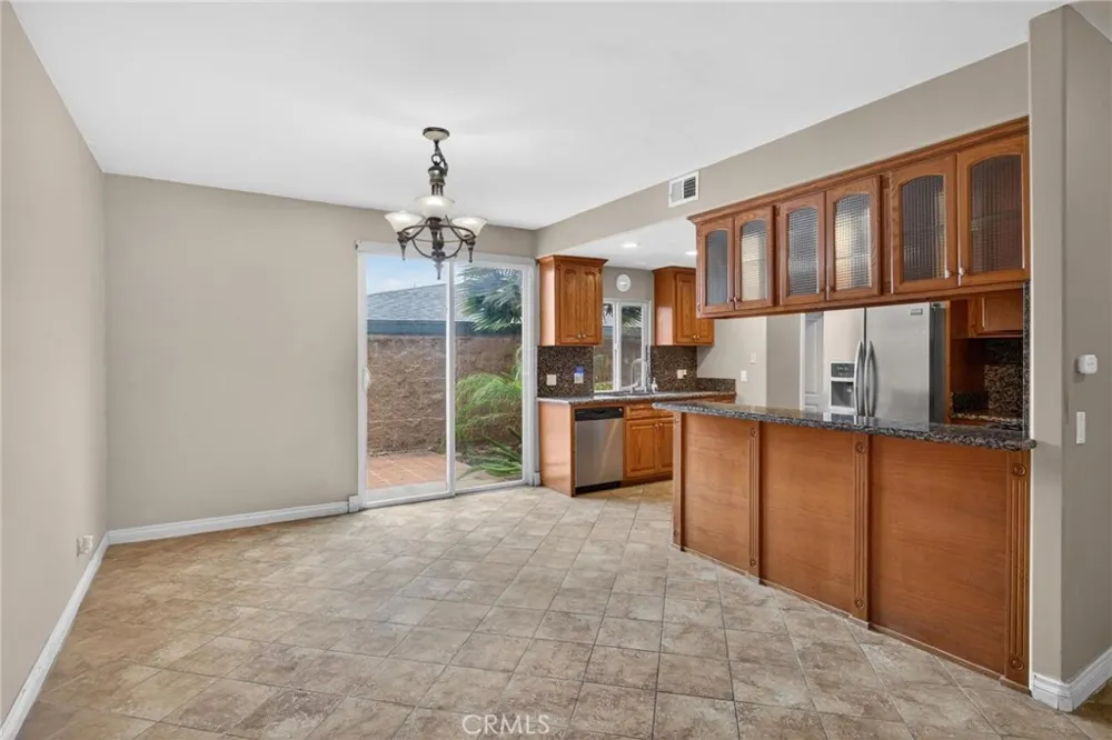 15422 Freeman Avenue Lawndale, CA 90260