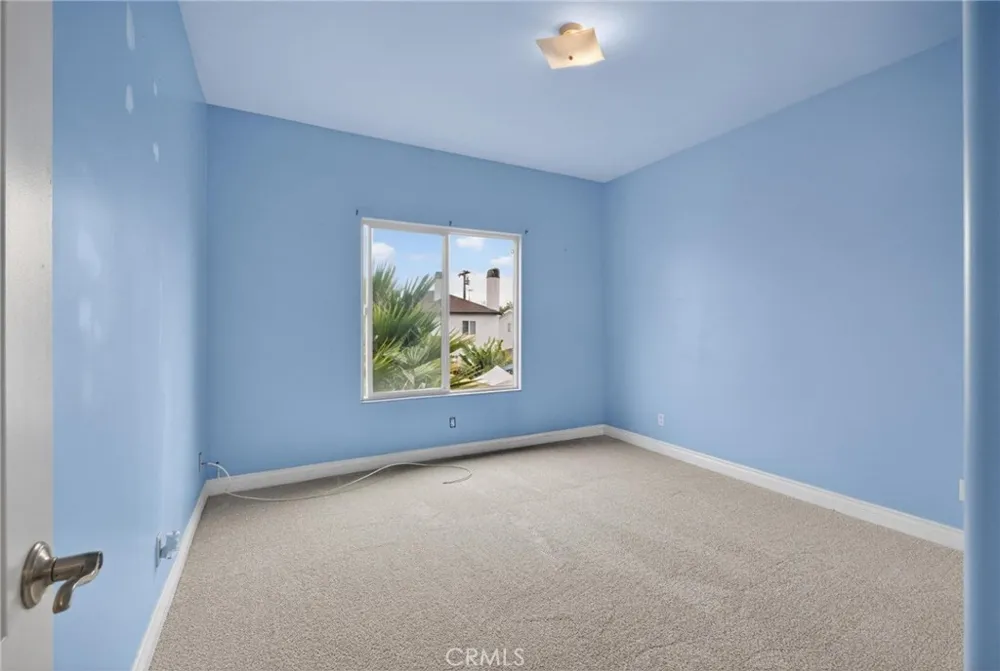 15422 Freeman Avenue Lawndale, CA 90260