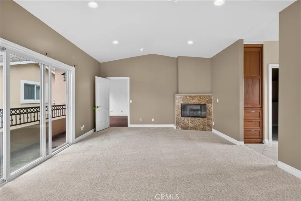 15422 Freeman Avenue Lawndale, CA 90260