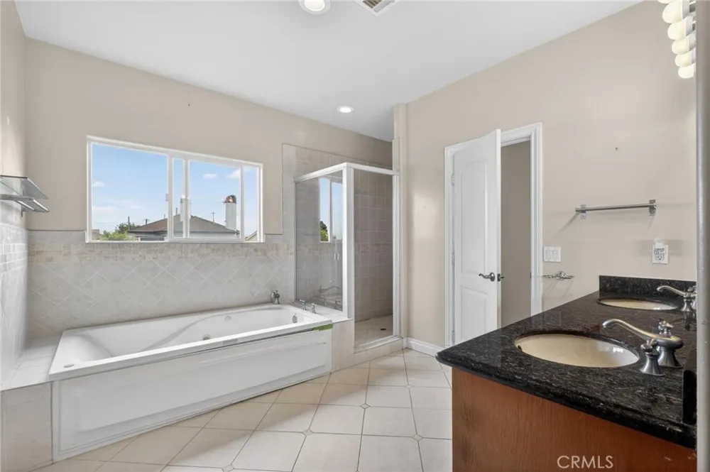 15422 Freeman Avenue Lawndale, CA 90260