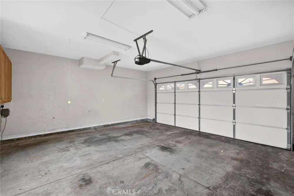 15422 Freeman Avenue Lawndale, CA 90260