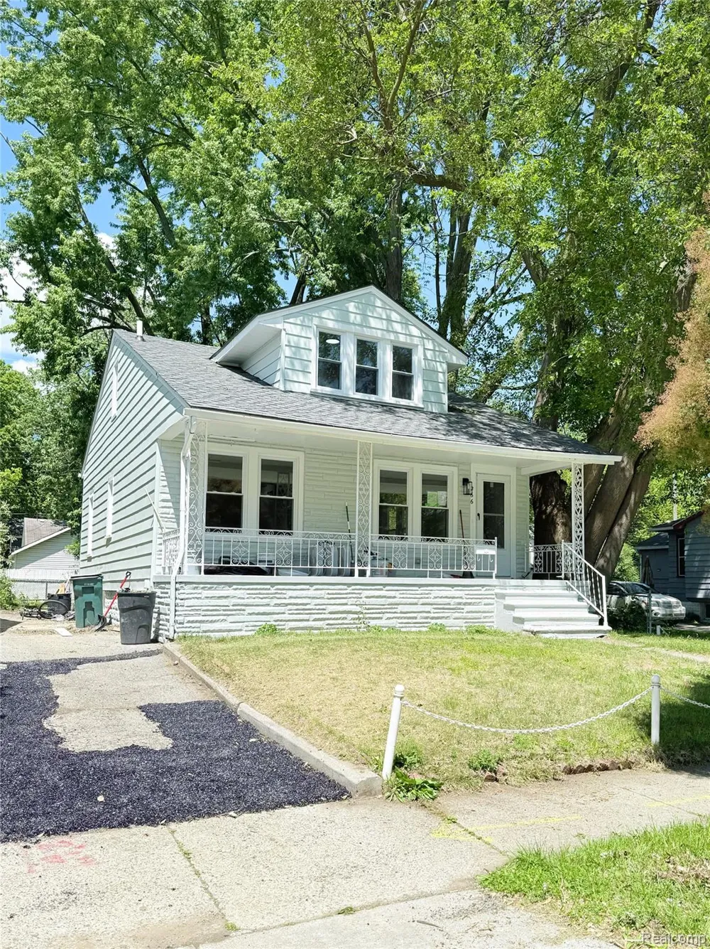 266 W Bennett Avenue Ferndale City, MI 48220