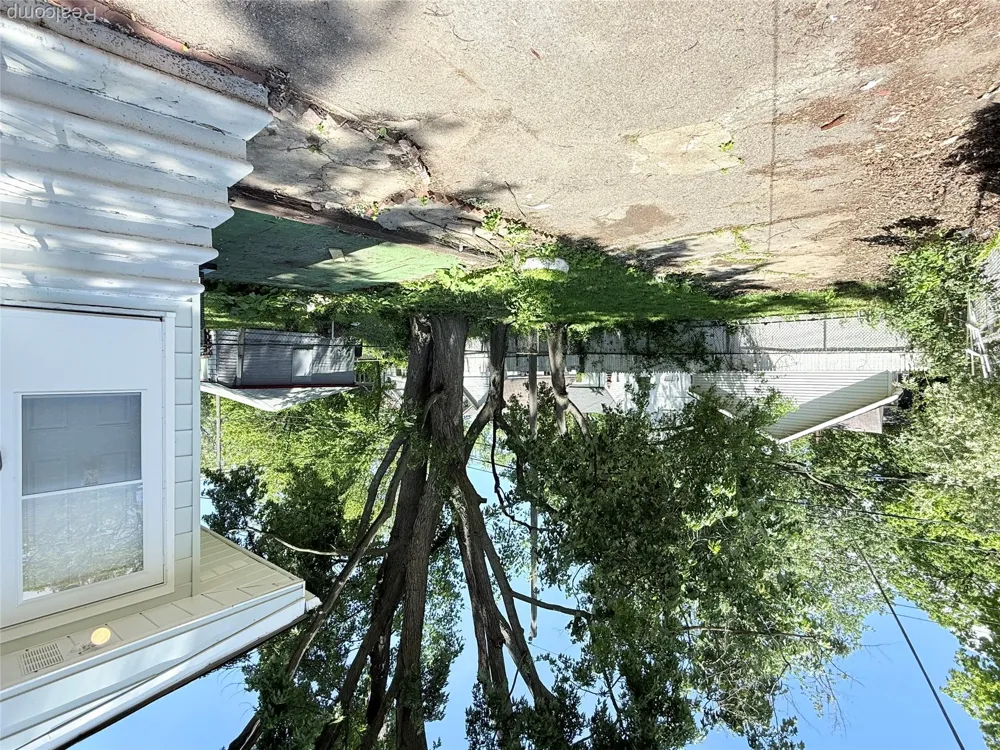 266 W Bennett Avenue Ferndale City, MI 48220