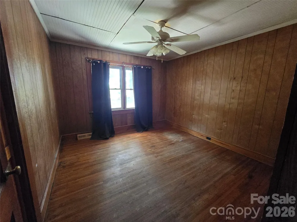 1127 Mountain Street Blacksburg, SC 29702