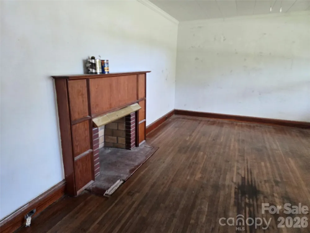 1127 Mountain Street Blacksburg, SC 29702