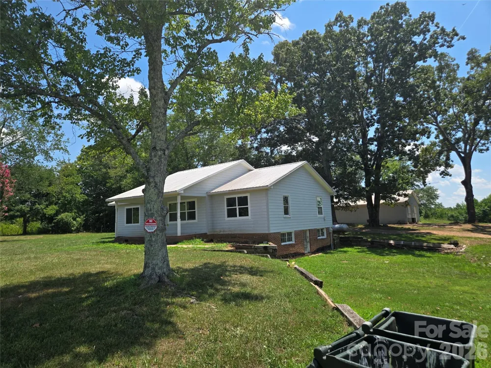 1127 Mountain Street Blacksburg, SC 29702