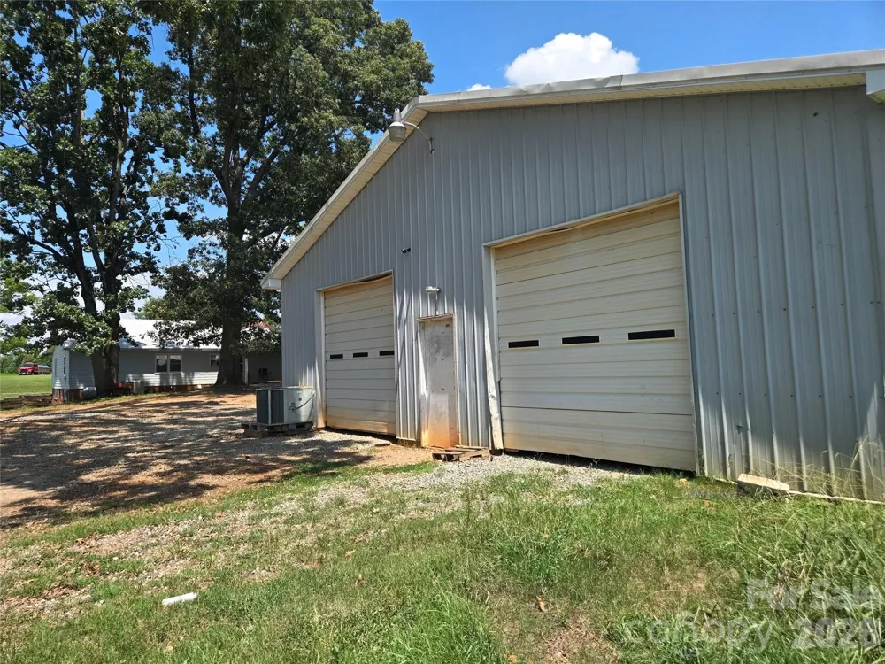 1127 Mountain Street Blacksburg, SC 29702