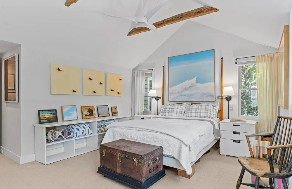 28 Bowden Square Southampton, NY 11968