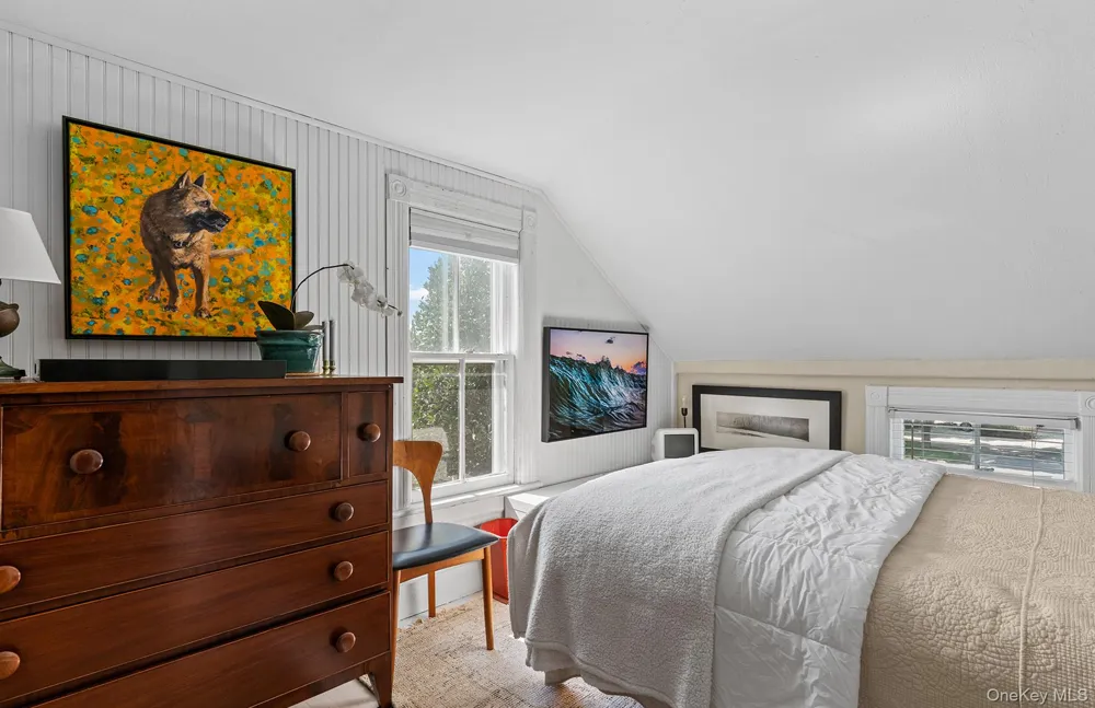 28 Bowden Square Southampton, NY 11968
