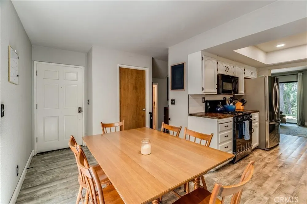 12 Green Court Paso Robles, CA 93446