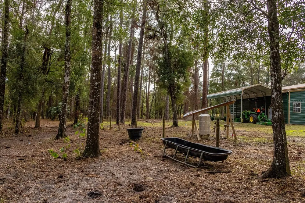 24091 RICHBARN ROAD Brooksville, FL 34601