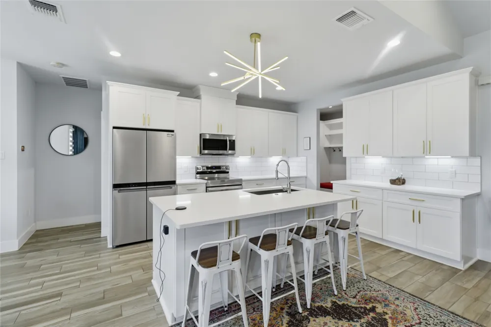 624 JUNIPER CT Fischer, TX 78623