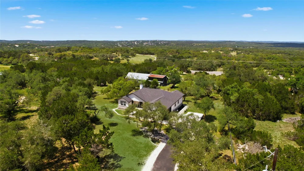 624 JUNIPER CT Fischer, TX 78623