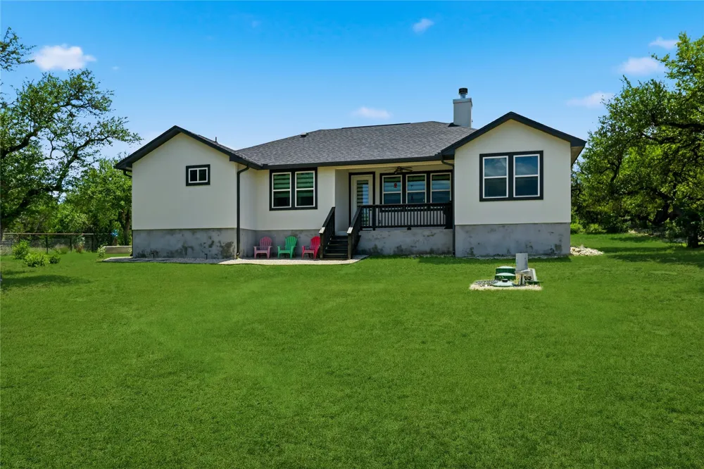 624 JUNIPER CT Fischer, TX 78623