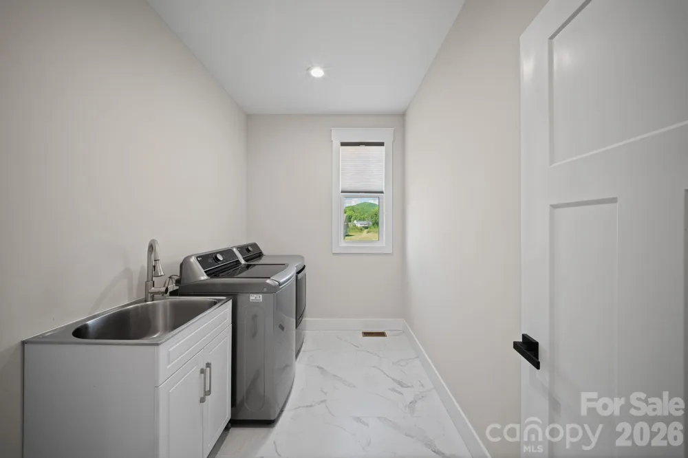 111 Pisgah Gap Drive Candler, NC 28715