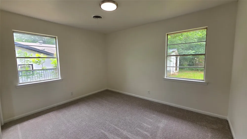 604 Sun Valley Drive Denton, TX 76209