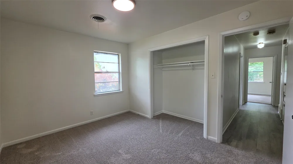 604 Sun Valley Drive Denton, TX 76209