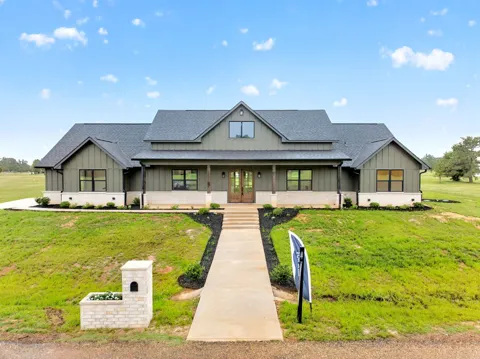242 Private Road 2712