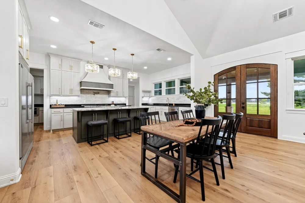 242 Private Road 2712 Mt Pleasant, TX 75455