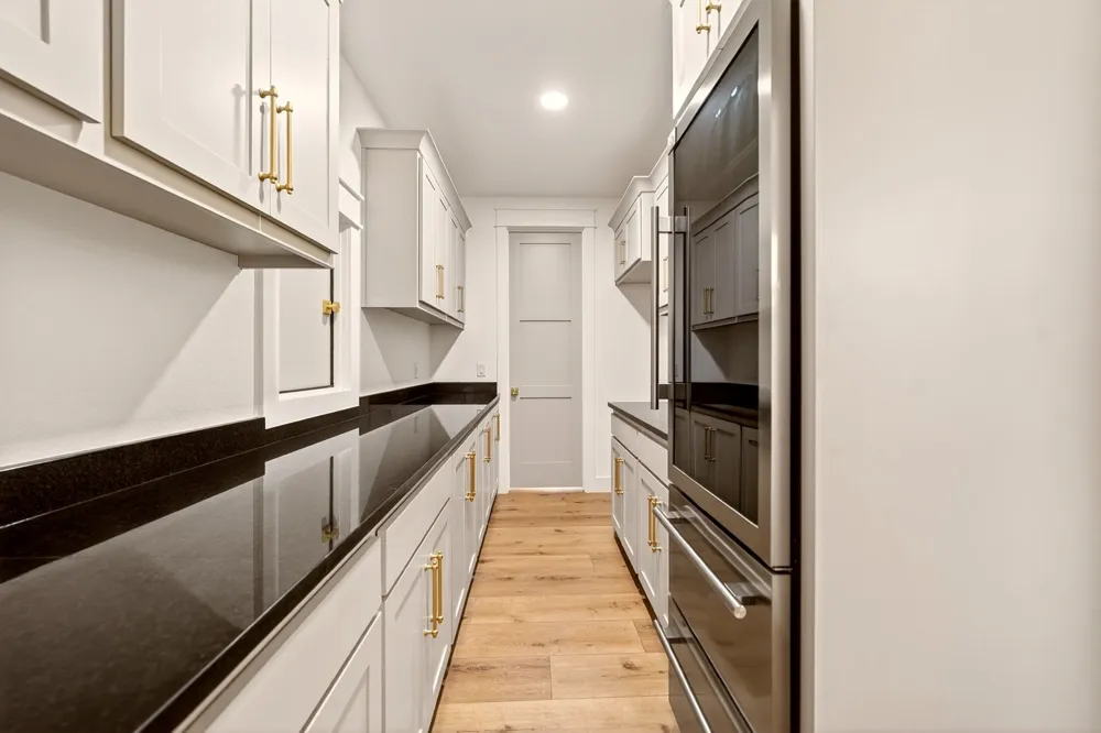 242 Private Road 2712 Mt Pleasant, TX 75455