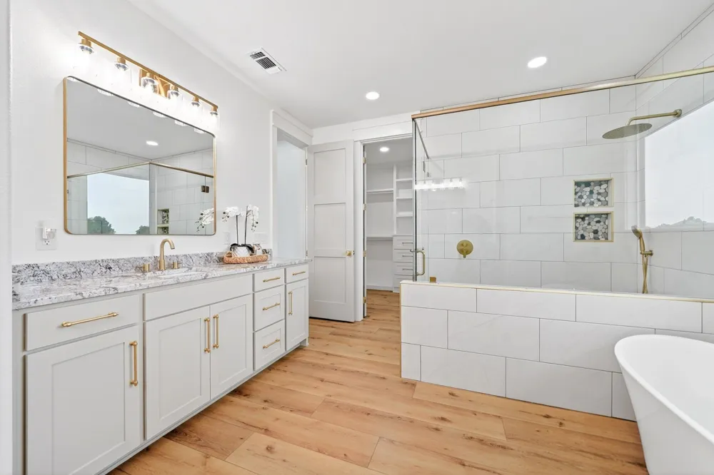 242 Private Road 2712 Mt Pleasant, TX 75455