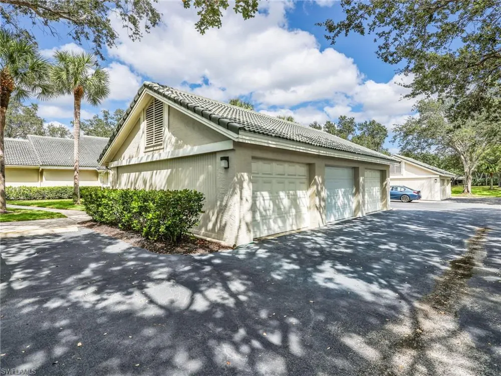 401 Arbor Lake Drive #4-101 Naples, FL 34110
