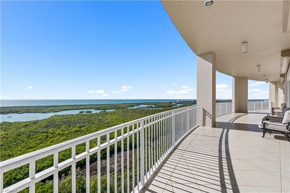 401 Arbor Lake Drive #4-101 Naples, FL 34110