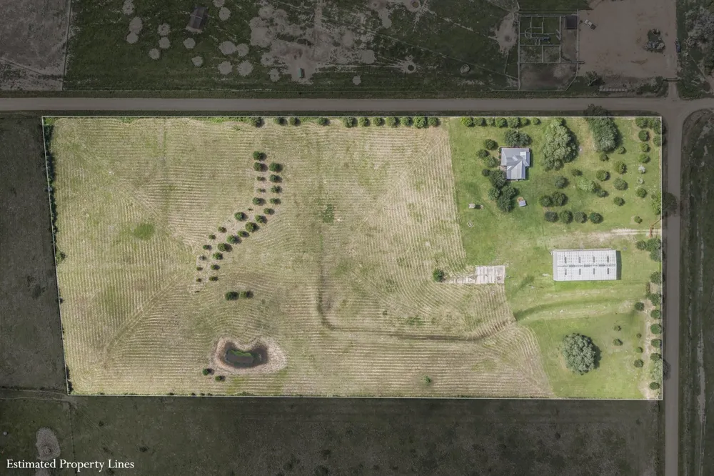1195 County Road 161 Rock Island, TX 77470