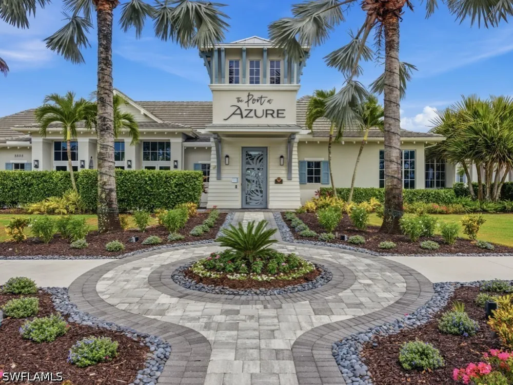 Saint Lucia Drive Naples, FL 34114