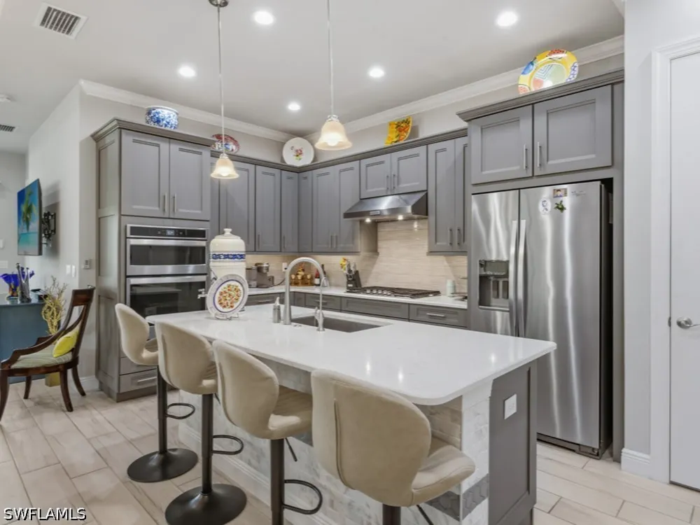 Saint Lucia Drive Naples, FL 34114