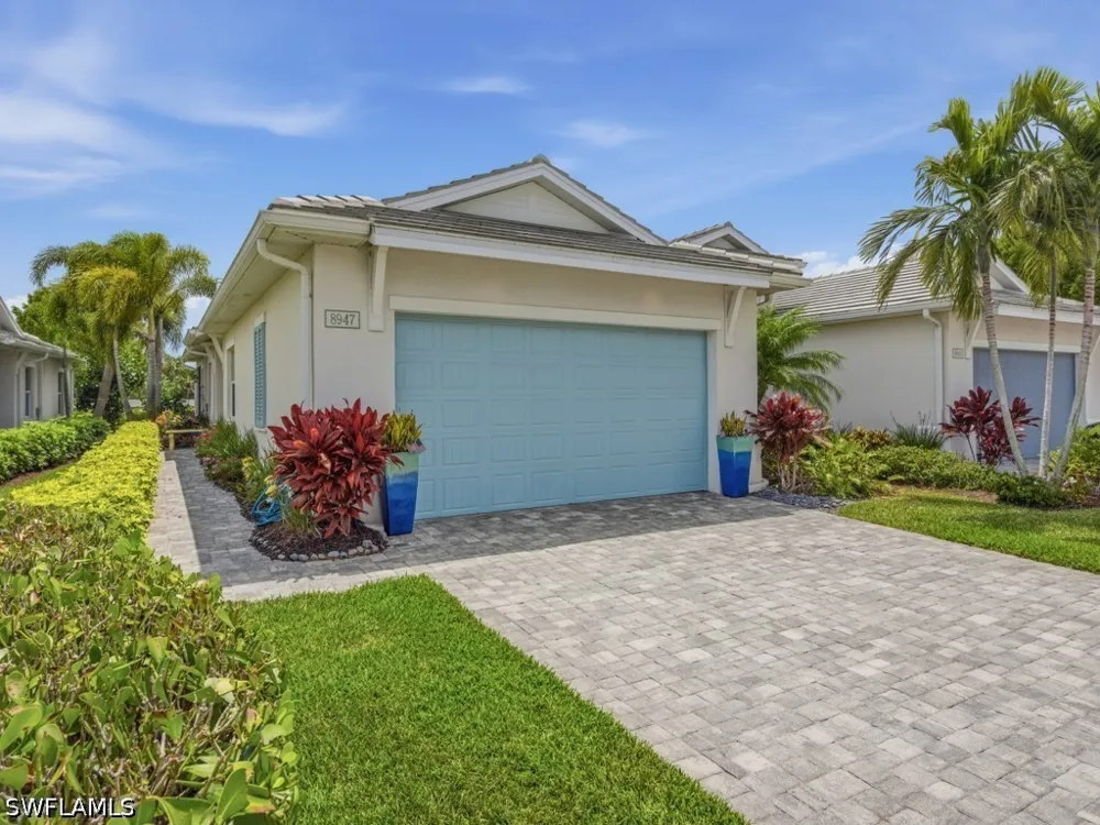 Saint Lucia Drive Naples, FL 34114