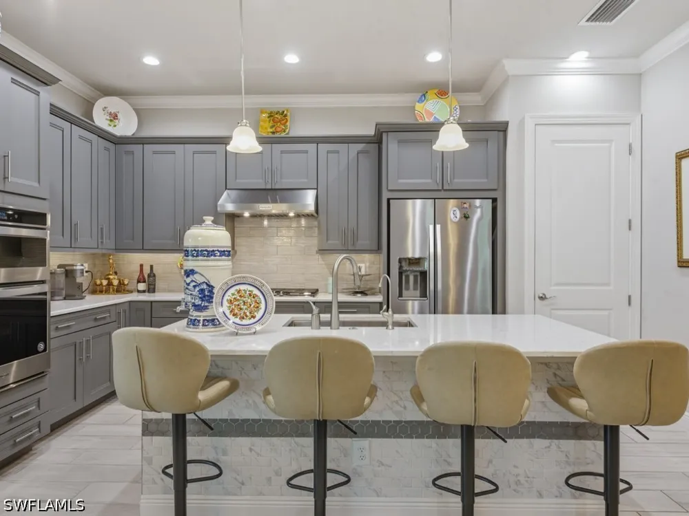 Saint Lucia Drive Naples, FL 34114